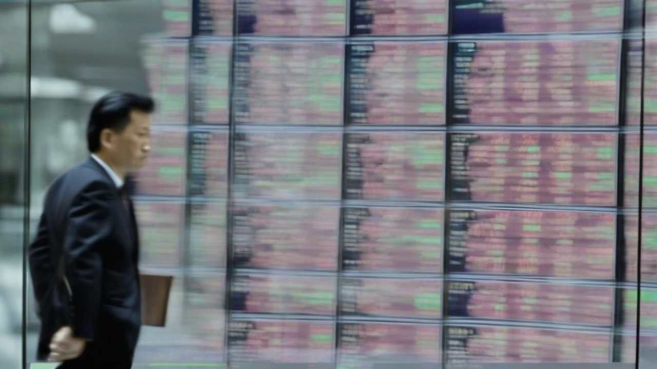 Chinese Companies Hedge Against Yuan Swings