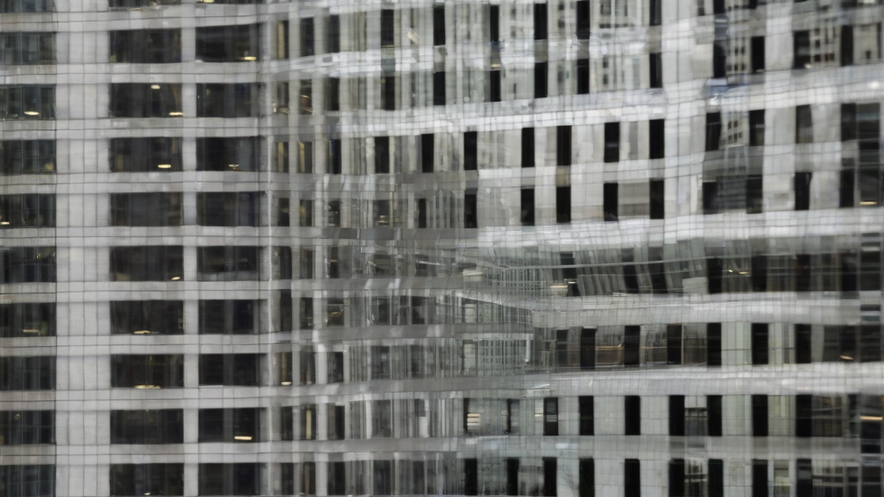 Geopolitics Hurt Private Credit Markets