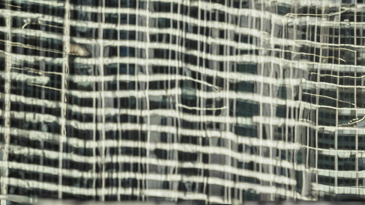 Iran Strikes Gulf Nations Amid Tensions